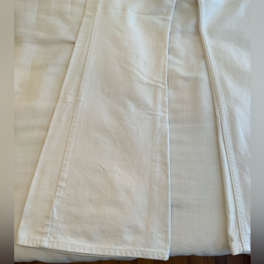 Vintage White Levi’s